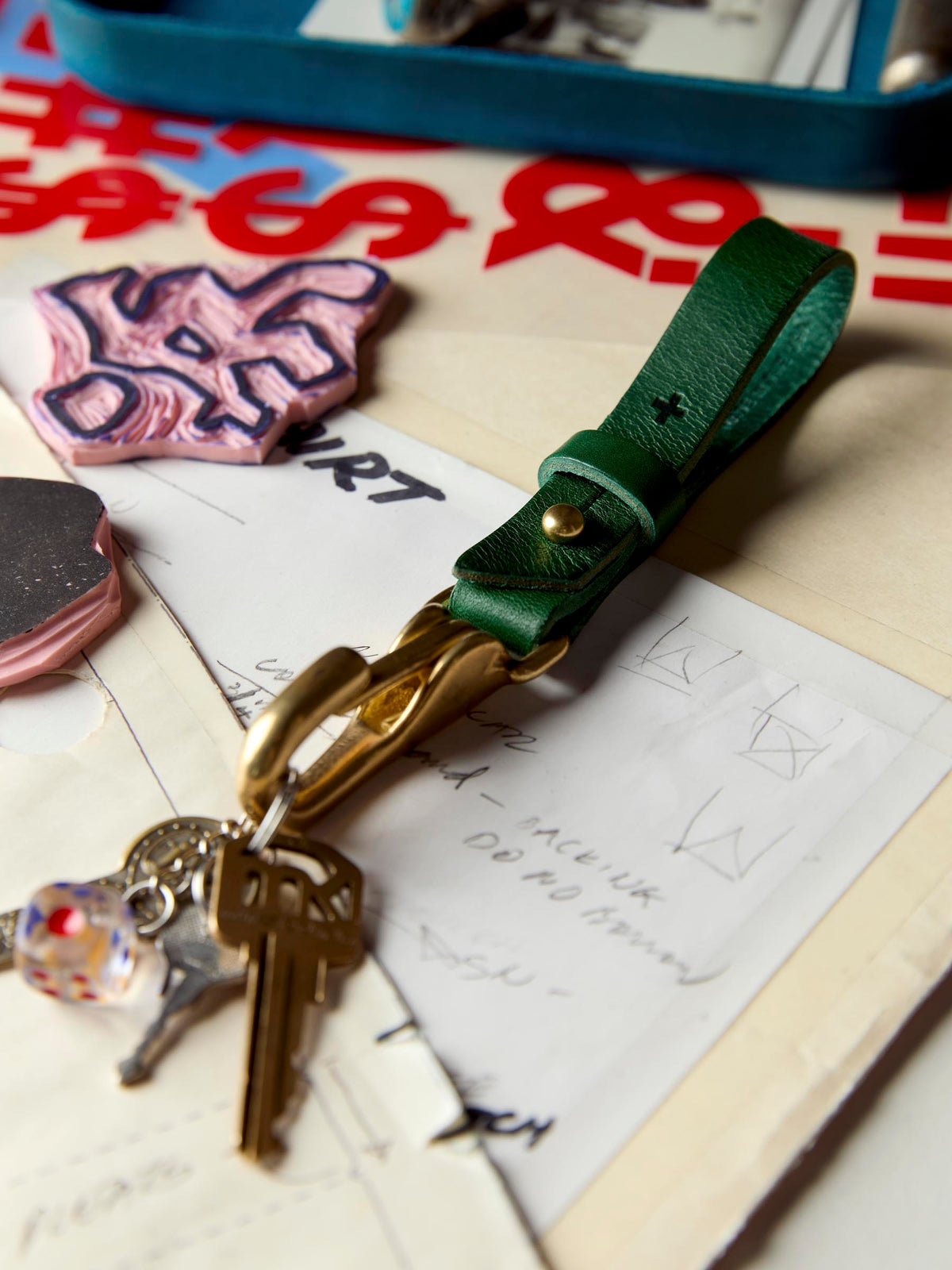emil erwin x i+w keychain in green
