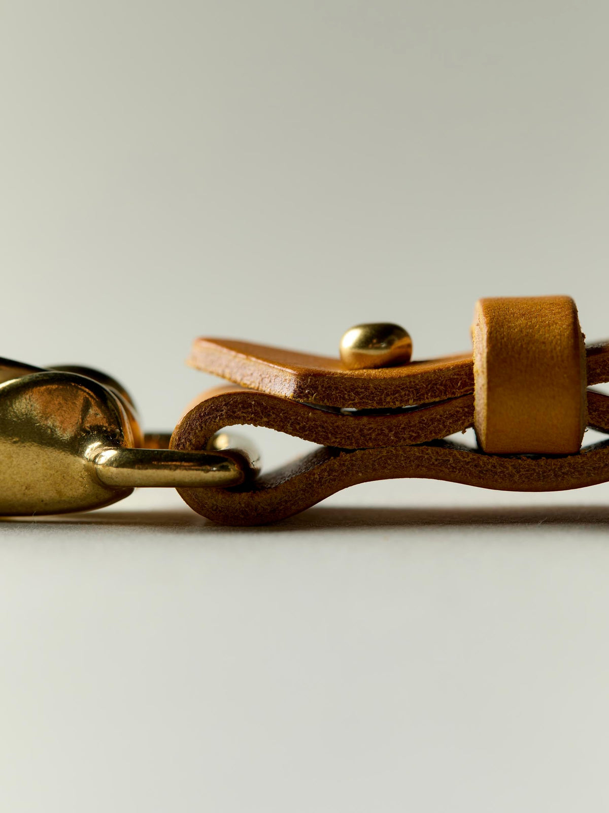 emil erwin x i+w keychain in honey