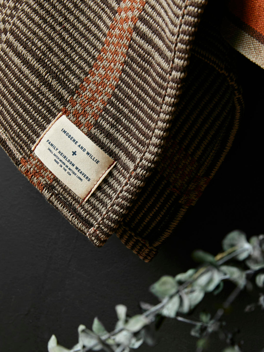 i+w x family heirloom weavers hand towel pack 04