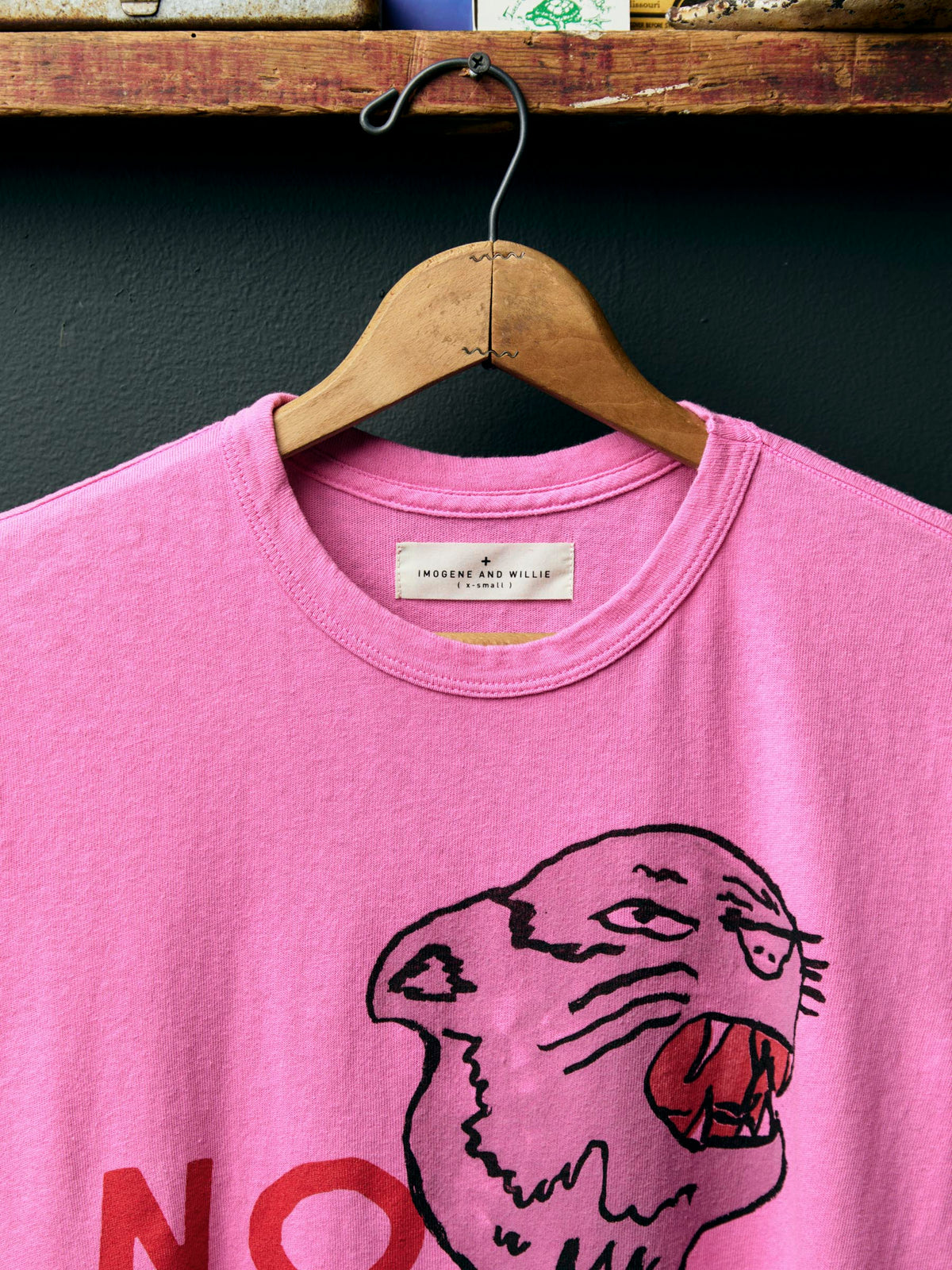 the "no problem" tee