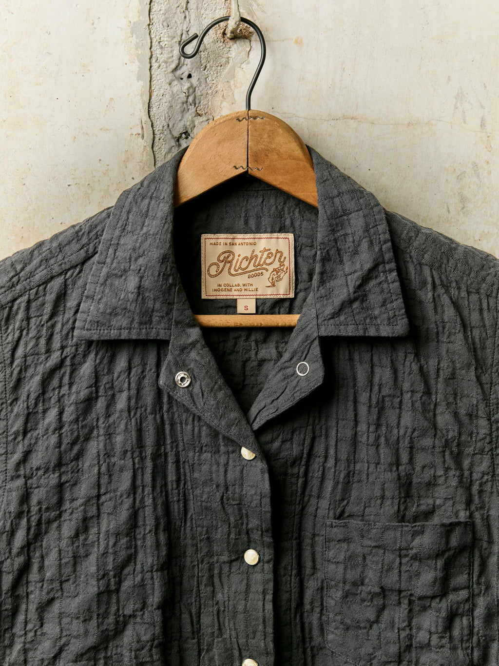 i+w x richter goods dobby woven pearl snap
