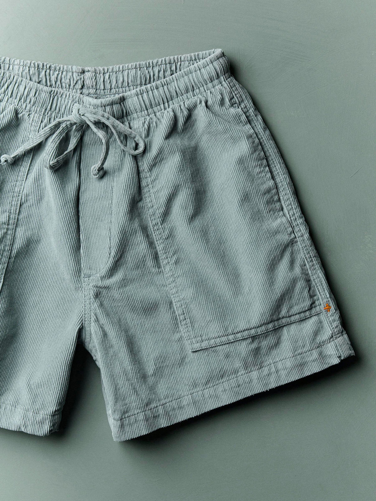 the lounge short in sunfaded blue cord